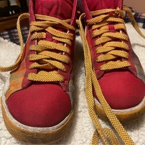 Nike multicolored high tops size 9 vintage